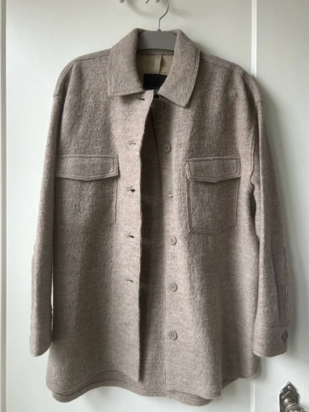Banana Republic Italian Wool Shirt Jacket in Tan Beige  Shacket, size S